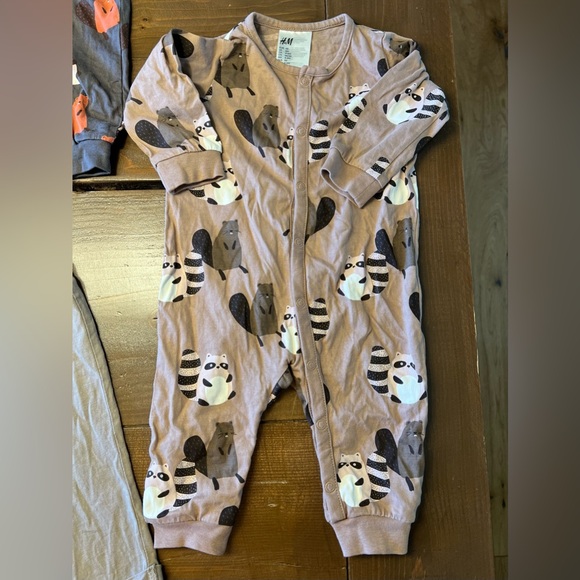 H&M baby bundle capsule collection 4-6 mo - Picture 2 of 10